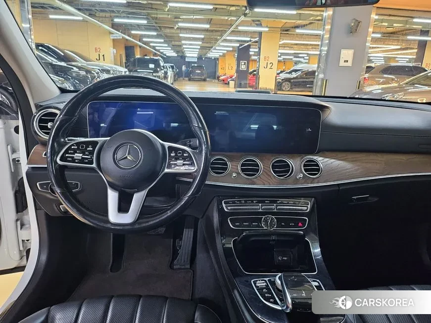 Mercedes-Benz E-Class W213 2018 Белый из Кореи, фото 6