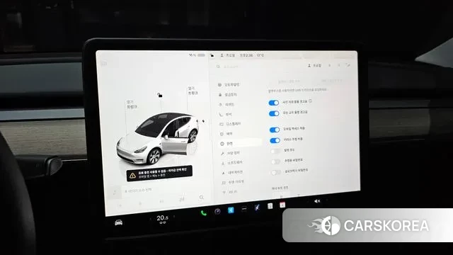 Tesla Model Y 2023 Белый из Кореи, фото 6