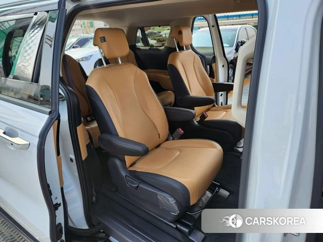 Kia Carnival 4th generation 2023 Белый из Кореи, фото 6