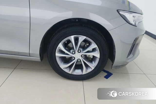 Buick Weilang 2022 Темно-серый из Китая, фото 6