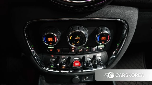Mini Cooper S Clubman 2021 Жемчужный цвет из Кореи, фото 6