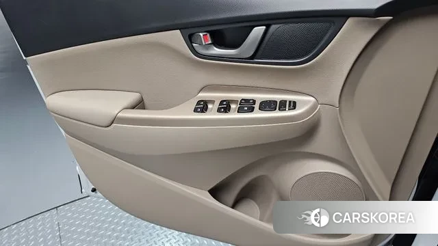 Hyundai Kona 2018 Белый из Кореи, фото 6