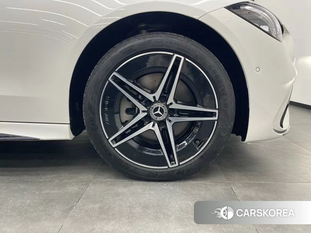 Mercedes-Benz Class C 2024 Белый из Китая, фото 6