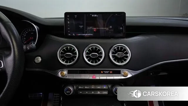 Kia Stinger Meister 2020 Серебристо-серый из Кореи, фото 6