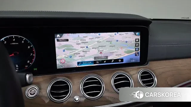 Mercedes-Benz E-Class W213 2021 Белый из Кореи, фото 6