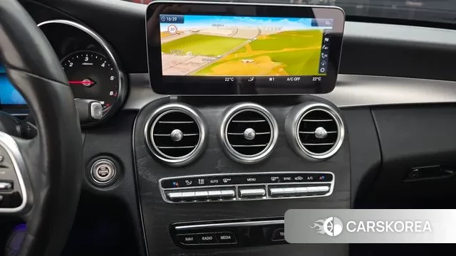 Mercedes-Benz C-Class W205 2018 Черный из Кореи, фото 6