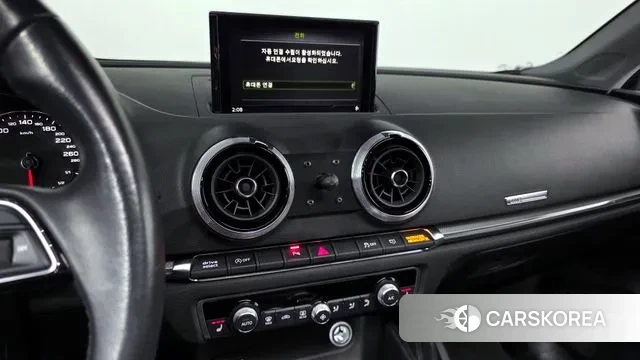 Audi New A3 2018 Черный из Кореи, фото 6