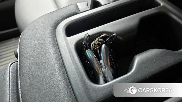 Hyundai Staria 2025 Черный из Кореи, фото 6