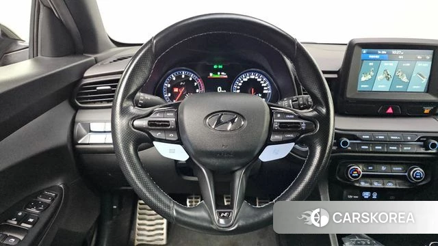 Hyundai Veloster (JS) 2018 Серебристо-серый из Кореи, фото 6