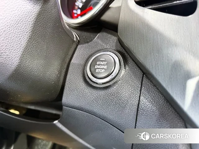 Ssangyong Tivoli Armor 2019 Белый из Кореи, фото 6