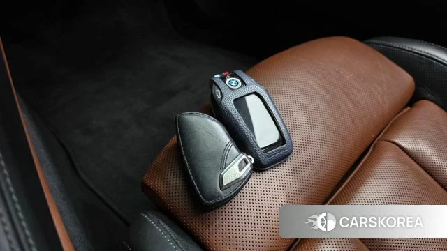BMW 8 Series (G15) 2021 Черный из Кореи, фото 6