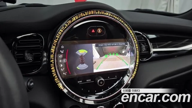 Mini Cooper Convertible 2023 Белый из Кореи, фото 6