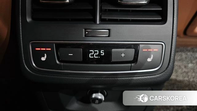 Audi A4 (B9) 2021 Черный из Кореи, фото 6