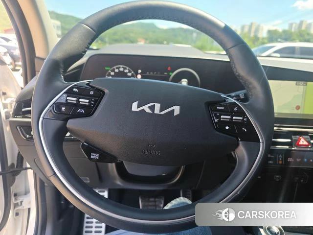Kia Di Ol Nu Niro 2022 Белый из Кореи, фото 6