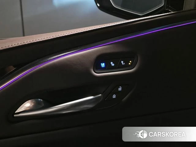 Cadillac Escalade 5th Generation 2022 Черный из Кореи, фото 6