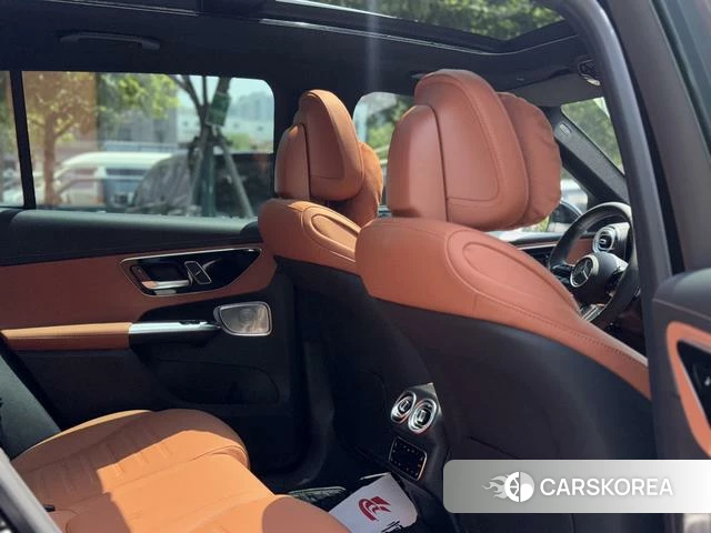 Mercedes-Benz GLC 2025 Черный из Китая, фото 6
