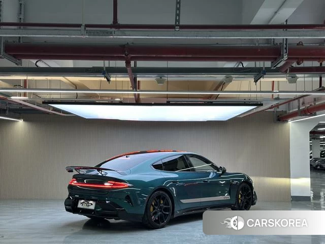 Xiaomi Car Xiaomi SU7 Ultra 2025 Зеленый из Китая, фото 6