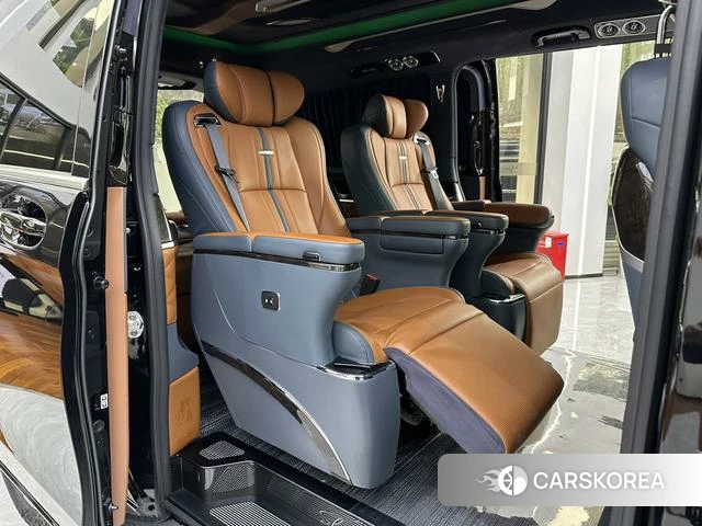 Mercedes-Benz V-class 2022 Черный из Китая, фото 6