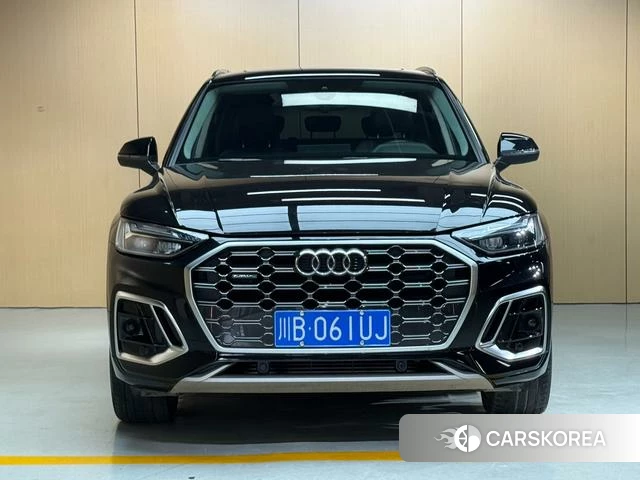 Audi Q5L Sportback 2022 Черный из Китая, фото 6