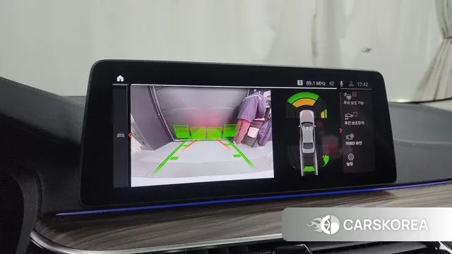 BMW 5 Series (G30) 2020 Белый из Кореи, фото 6