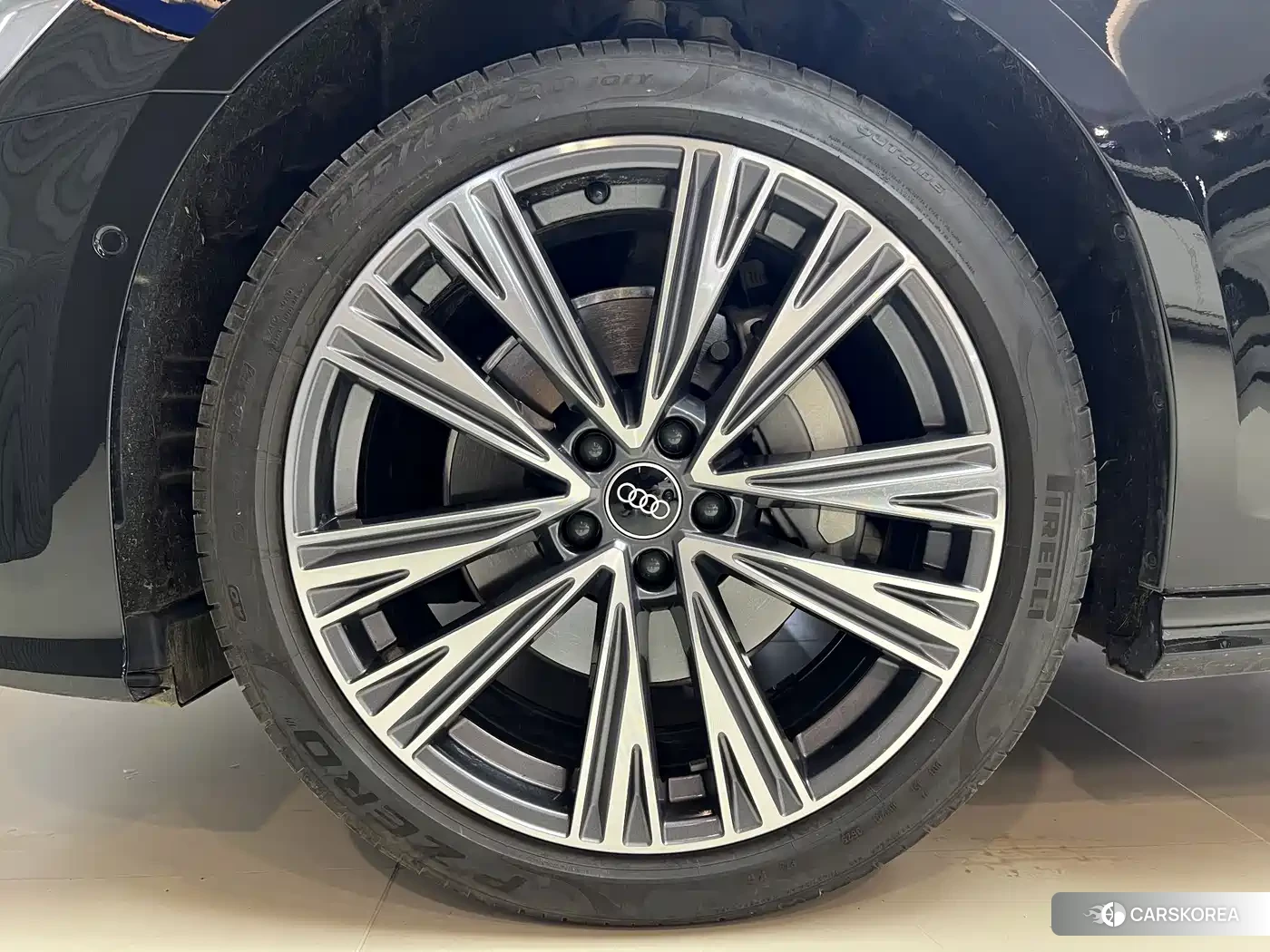 Audi A6L 2026 Черный из Китая, фото 6