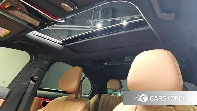 Mercedes-Benz E-Class W214 2024 Черный из Кореи, фото 6