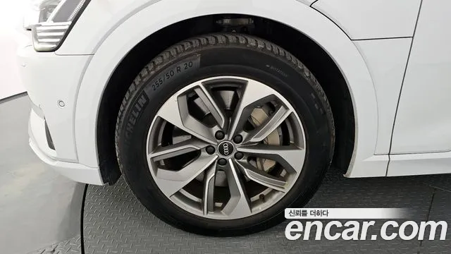 Audi e-Tron id 2678278 из Кореи 6