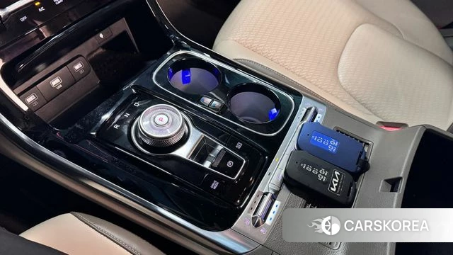 Kia Carnival 4th generation 2022 Черный из Кореи, фото 6