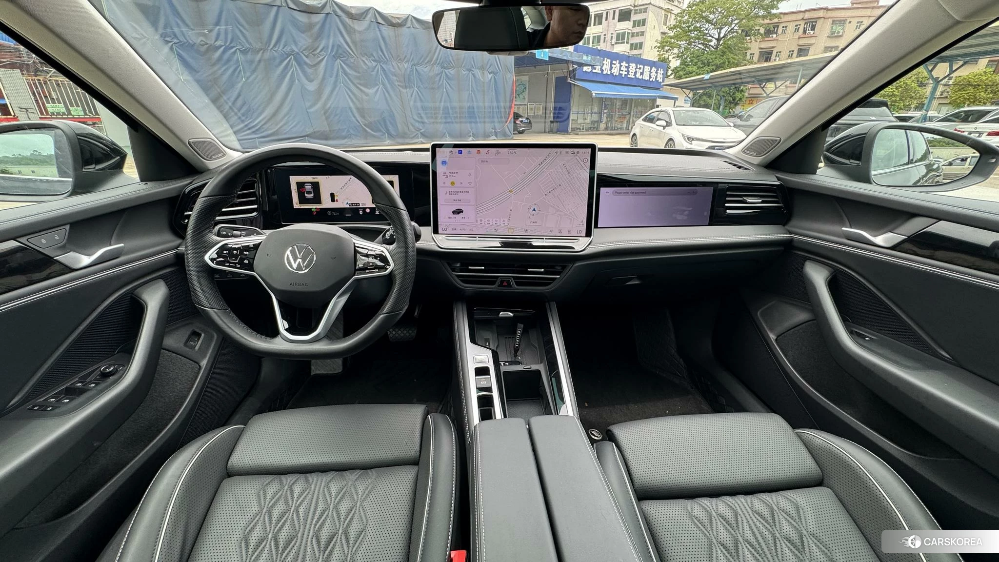 Volkswagen Magotan 2024 Черный из Китая, фото 6