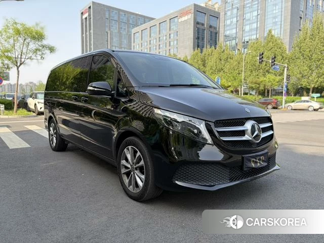 Mercedes-Benz V-class 2023 Черный из Китая, фото 6