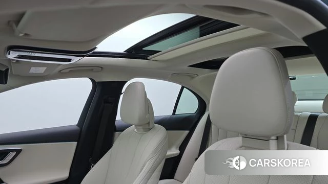 Mercedes-Benz E-Class W214 2025 Синий нефрит из Кореи, фото 6