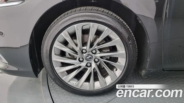 Lexus ES300h 7th generation id 2684111 из Кореи 6