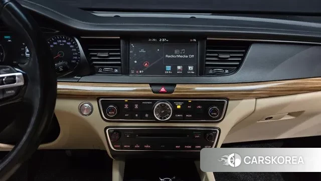 Kia Come New K7 2018 Белый из Кореи, фото 6