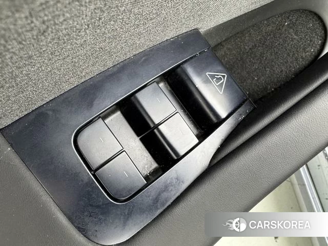 Tesla Model 3 2025 Темно-серый из Китая, фото 6