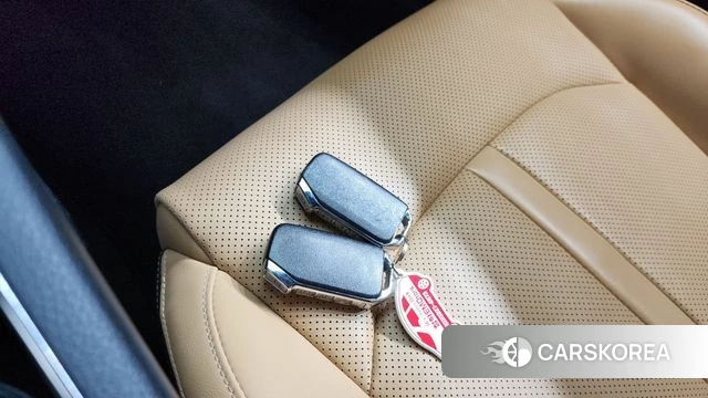 Kia K5 3rd generation 2021 Серый из Кореи, фото 6