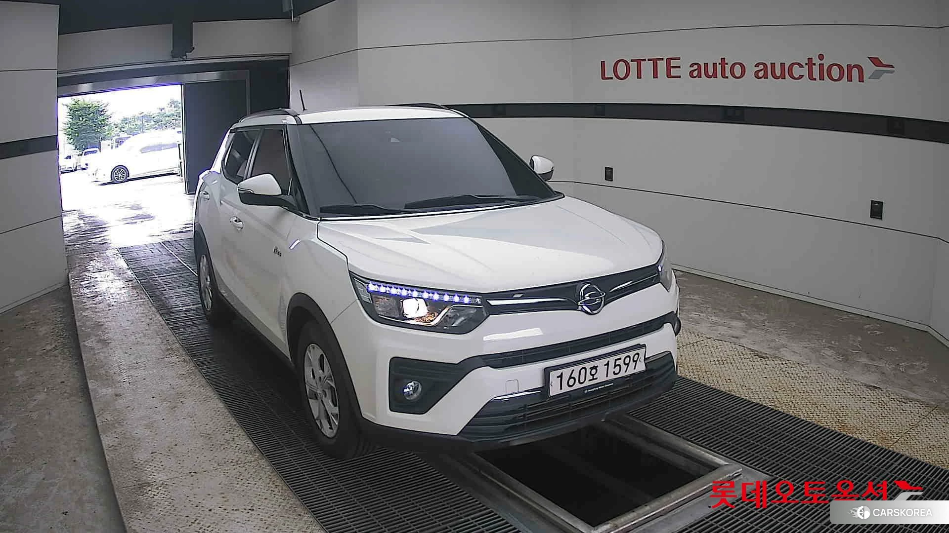 SsangYong Tivoli 2021 Grand White из Кореи, фото 6