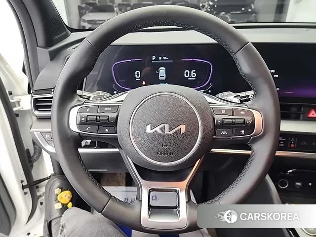 Kia Sportage 5th Generation 2023 Белый из Кореи, фото 6