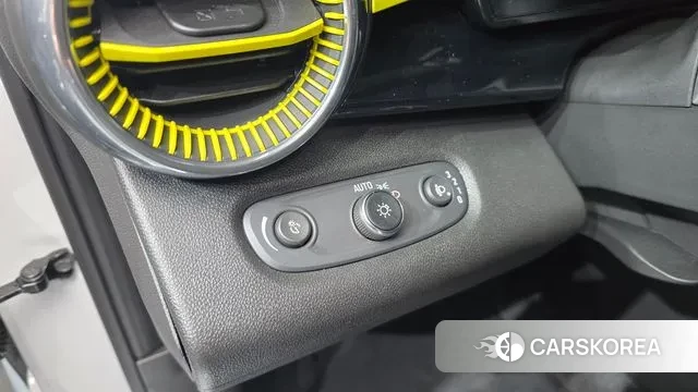 Chevrolet (GM Daewoo) Trax Crossover 2025 Белый из Кореи, фото 6