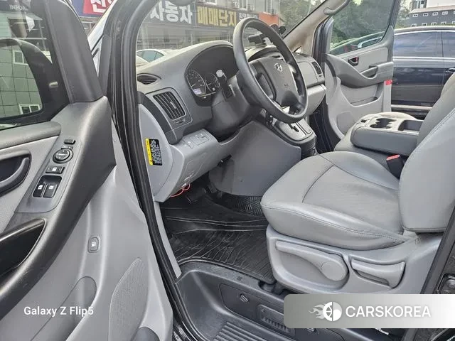 Hyundai The New Grand Starex 2018 Черный из Кореи, фото 6