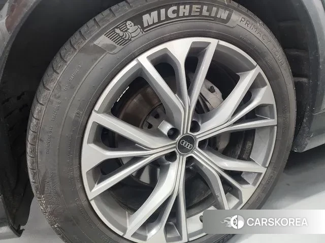 Audi Q8 (4M) id 3201627 из Кореи 6