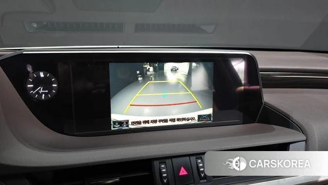 Lexus ES300h 7th generation 2021 Белый из Кореи, фото 6
