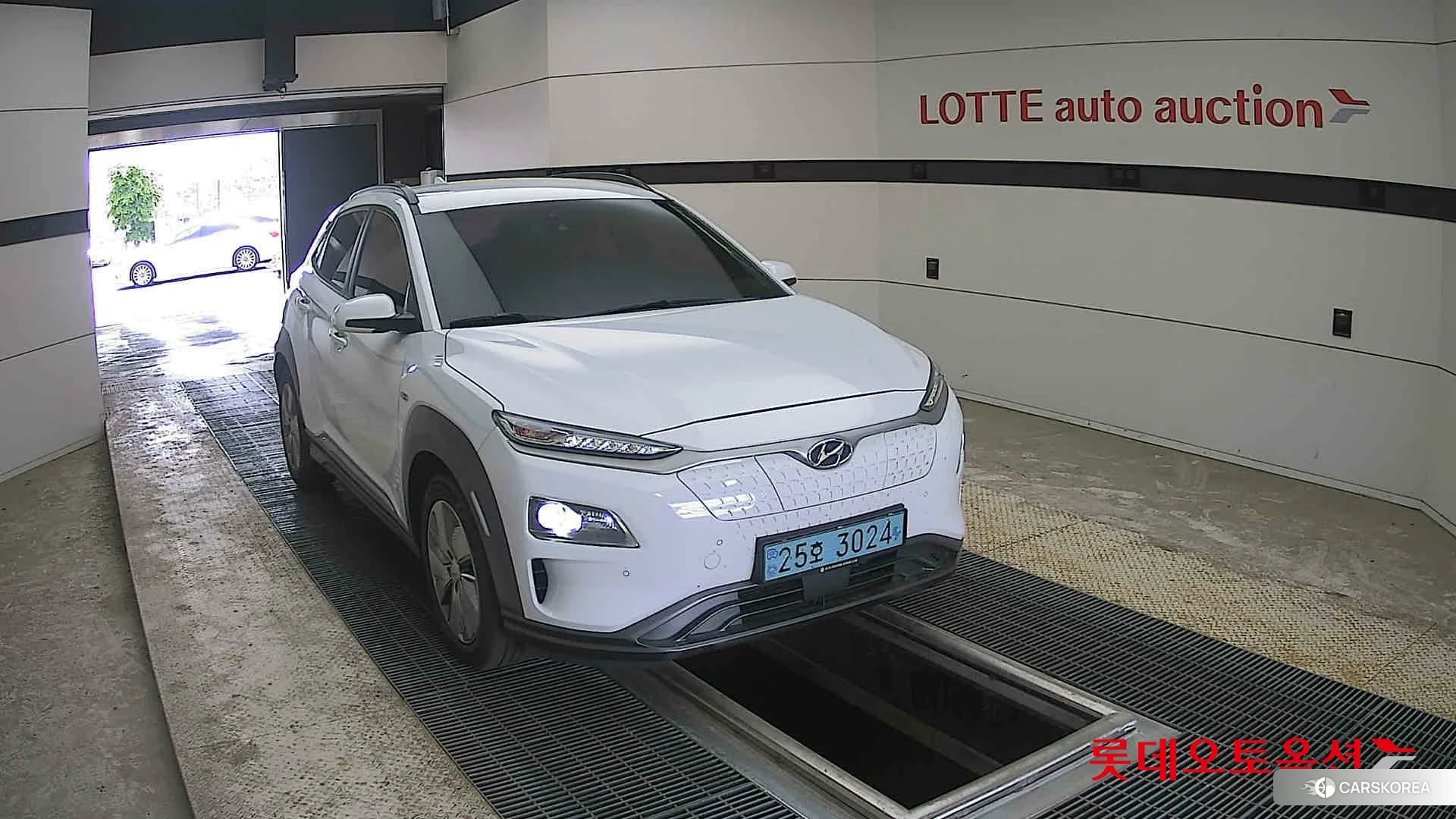 Hyundai KONA Electric 2020 Chalk White из Кореи, фото 6