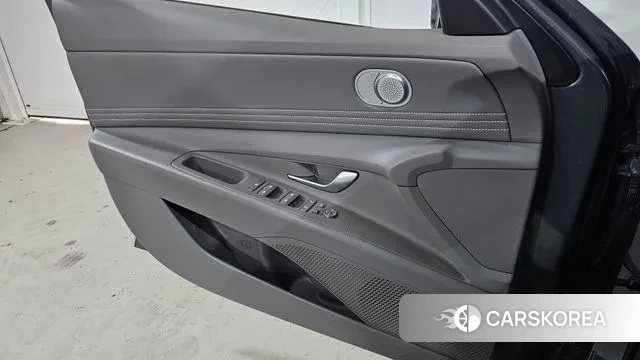 Hyundai The New Avante (CN7) 2024 Серый из Кореи, фото 6