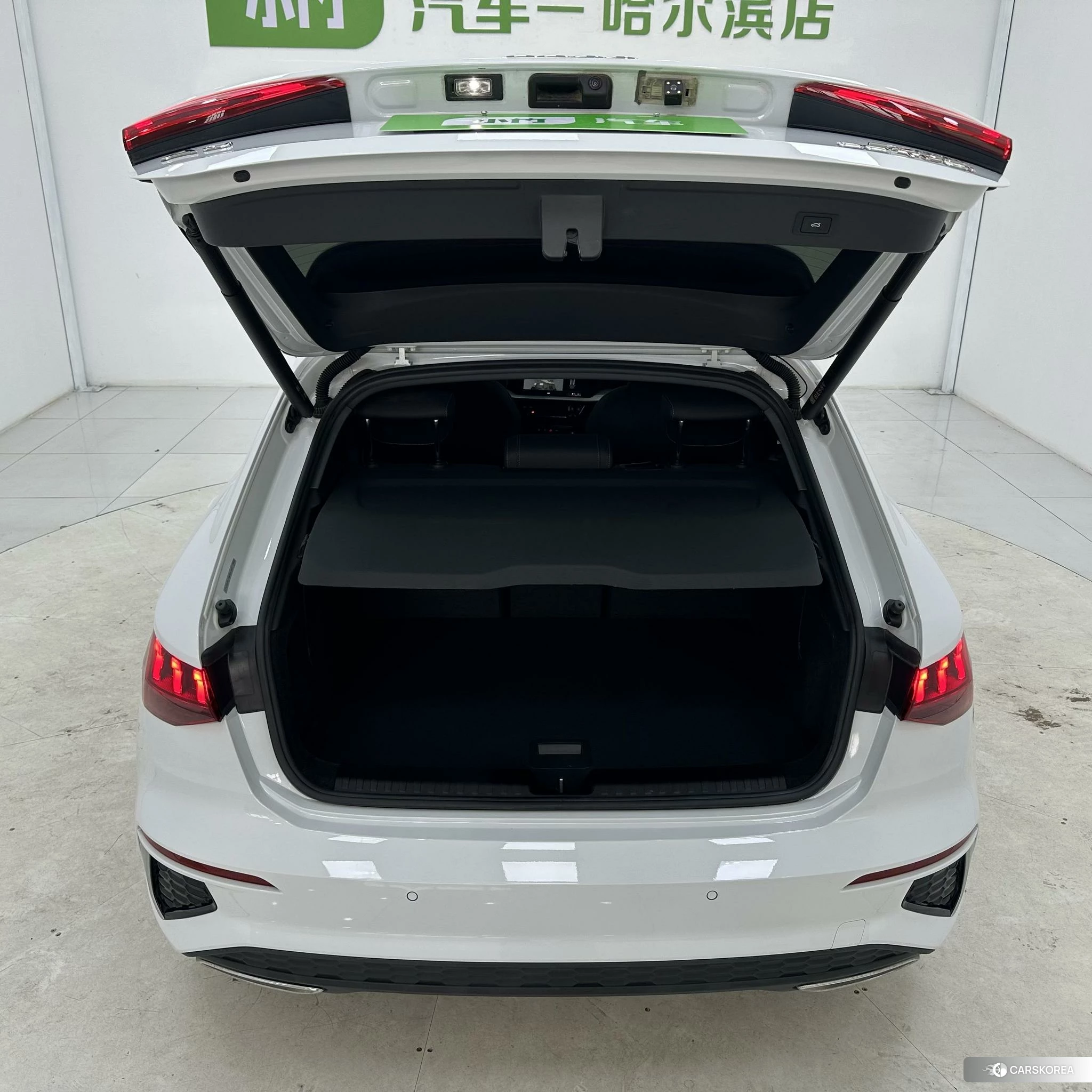 Audi A3 2022 Белый из Китая, фото 6