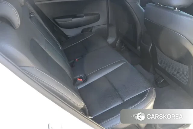 Kia Sportage The Bold 2021 Белый из Кореи, фото 6