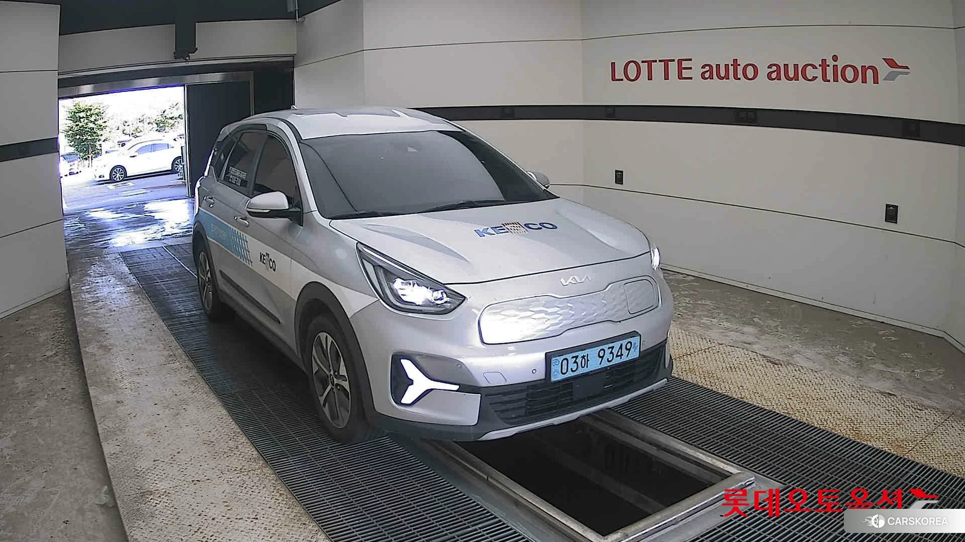 Kia Niro Plus 2023 Sparkling Silver из Кореи, фото 6