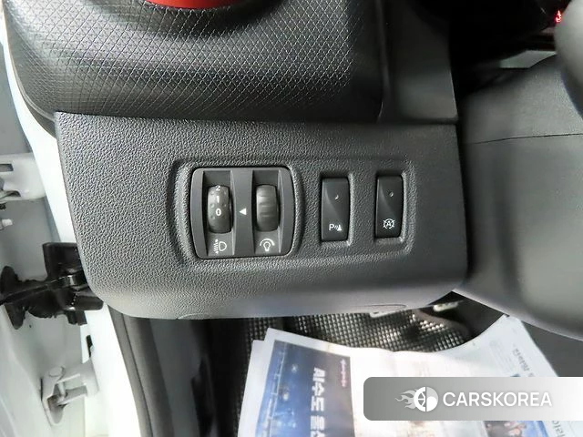 Renault Korea (Samsung) Clio 2018 Белый из Кореи, фото 6