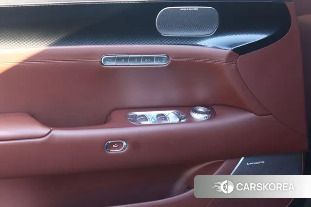 Genesis G90 (RS4) 2022 Черный из Кореи, фото 6