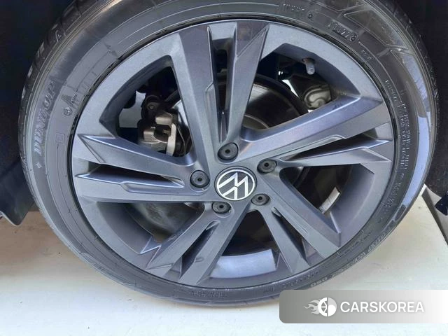 Volkswagen Golf 2022 Темно-серый из Китая, фото 6