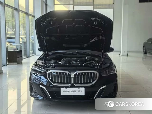 BMW 5 series 2024 Черный из Китая, фото 6
